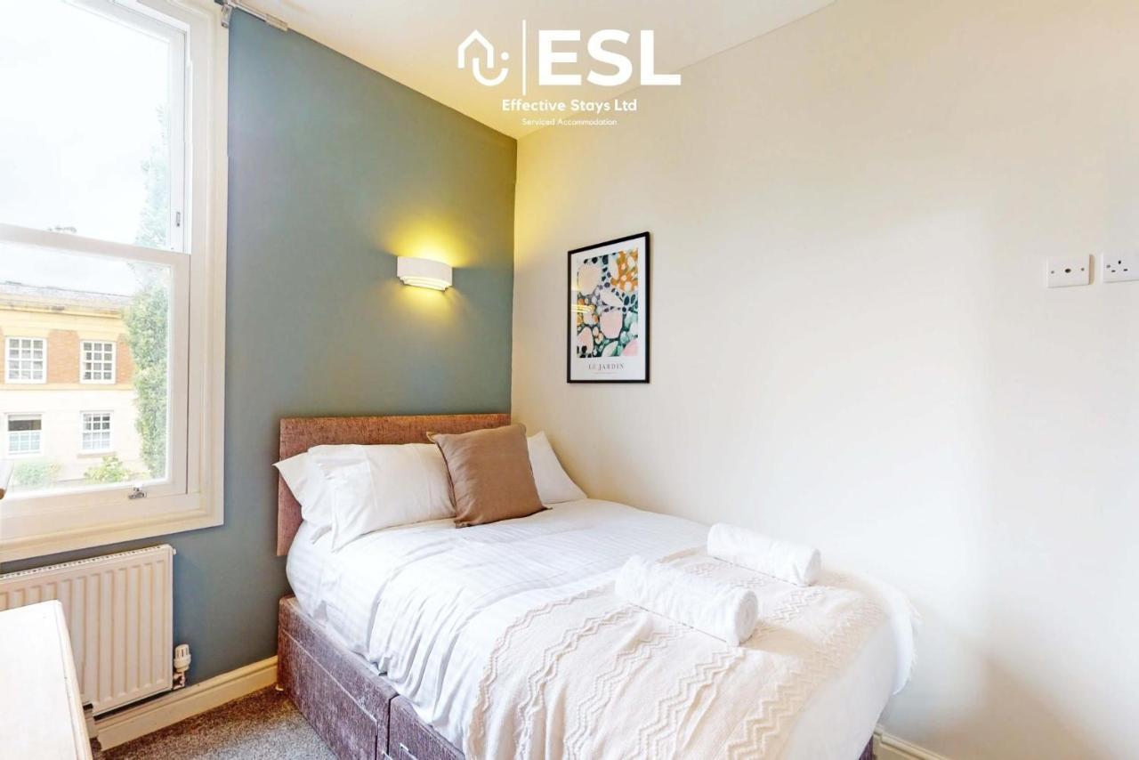 5 Bedroom House - Ideal For Groups & Contractors Shrewsbury Eksteriør bilde