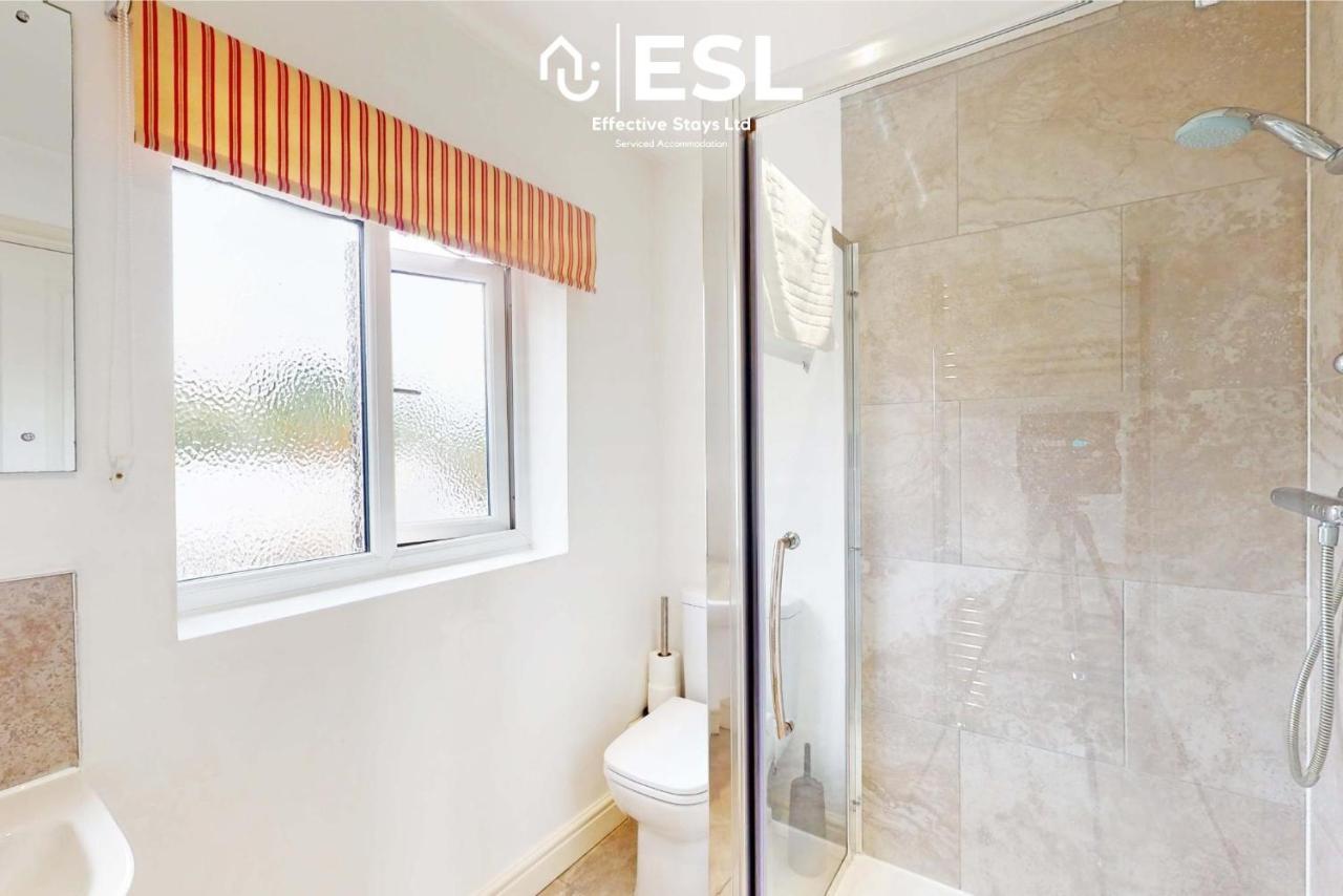 5 Bedroom House - Ideal For Groups & Contractors Shrewsbury Eksteriør bilde